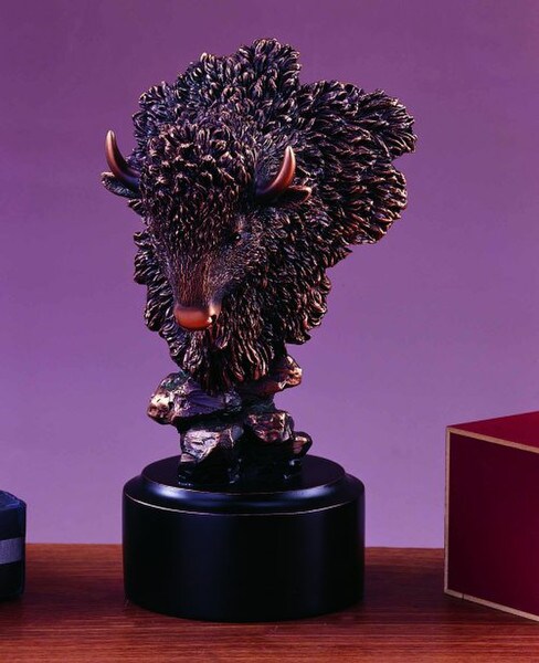 Bust Buffalo Head Sculpture Portraiture Statue